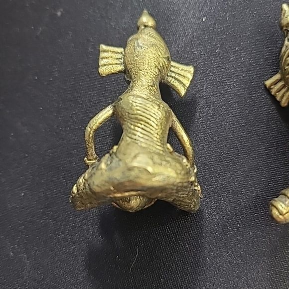 Set Of 2 Brass Miniature Musicians Wearing Elephant Mask - Picture 3 of 10